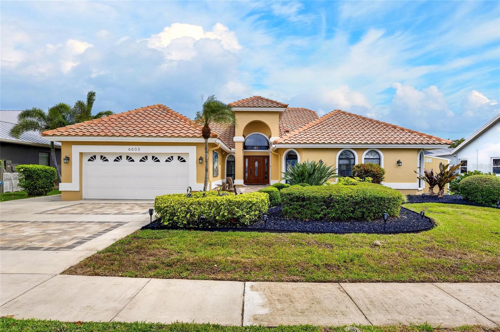 Image 10 of 96 For 6603 Blackfin Way