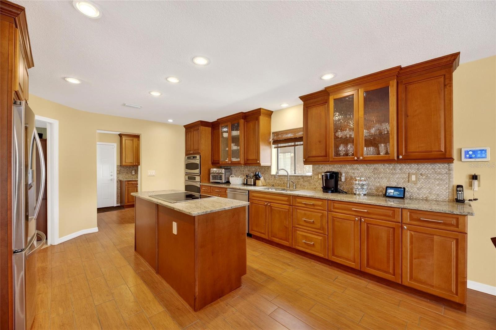 Image 25 of 96 For 6603 Blackfin Way