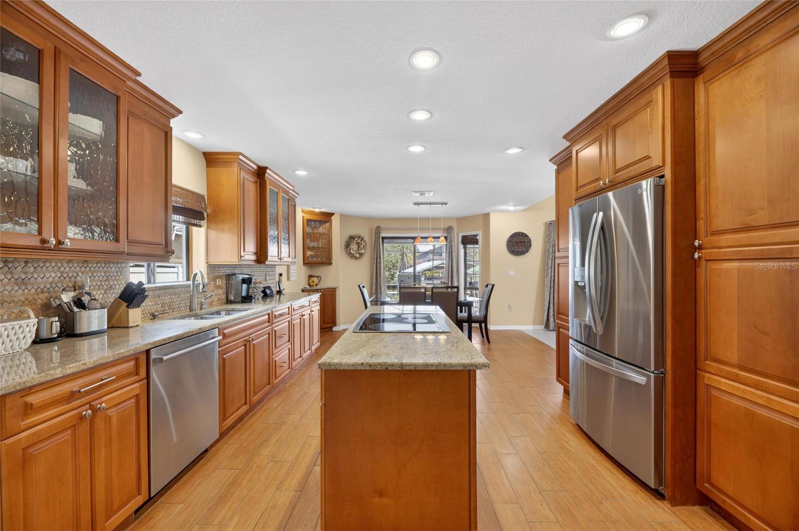 Image 28 of 96 For 6603 Blackfin Way