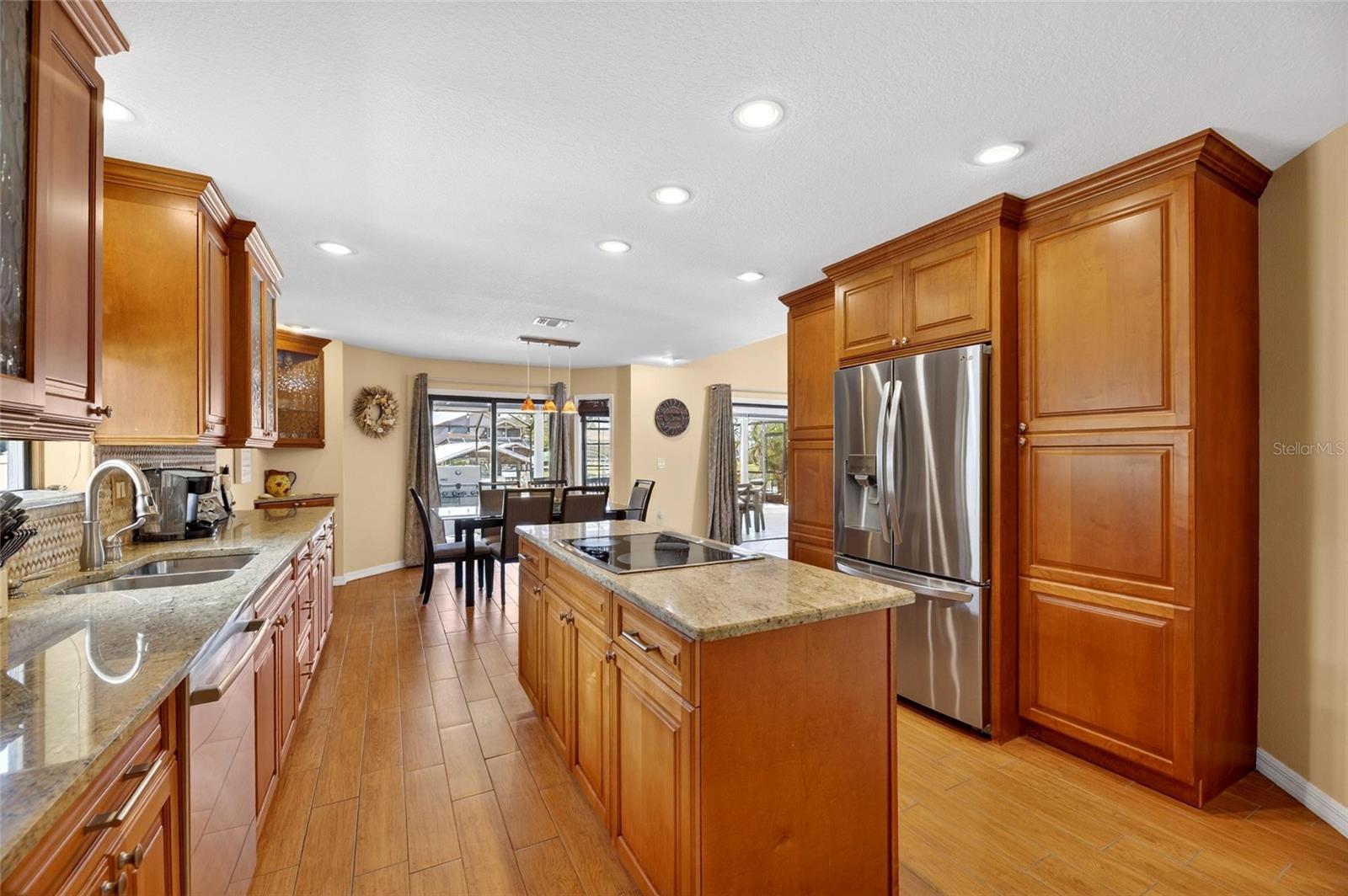 Image 29 of 96 For 6603 Blackfin Way