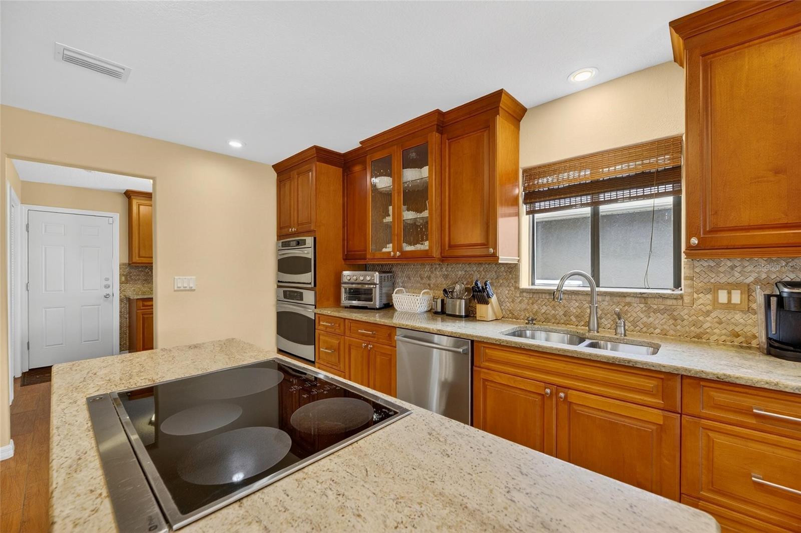 Image 31 of 96 For 6603 Blackfin Way