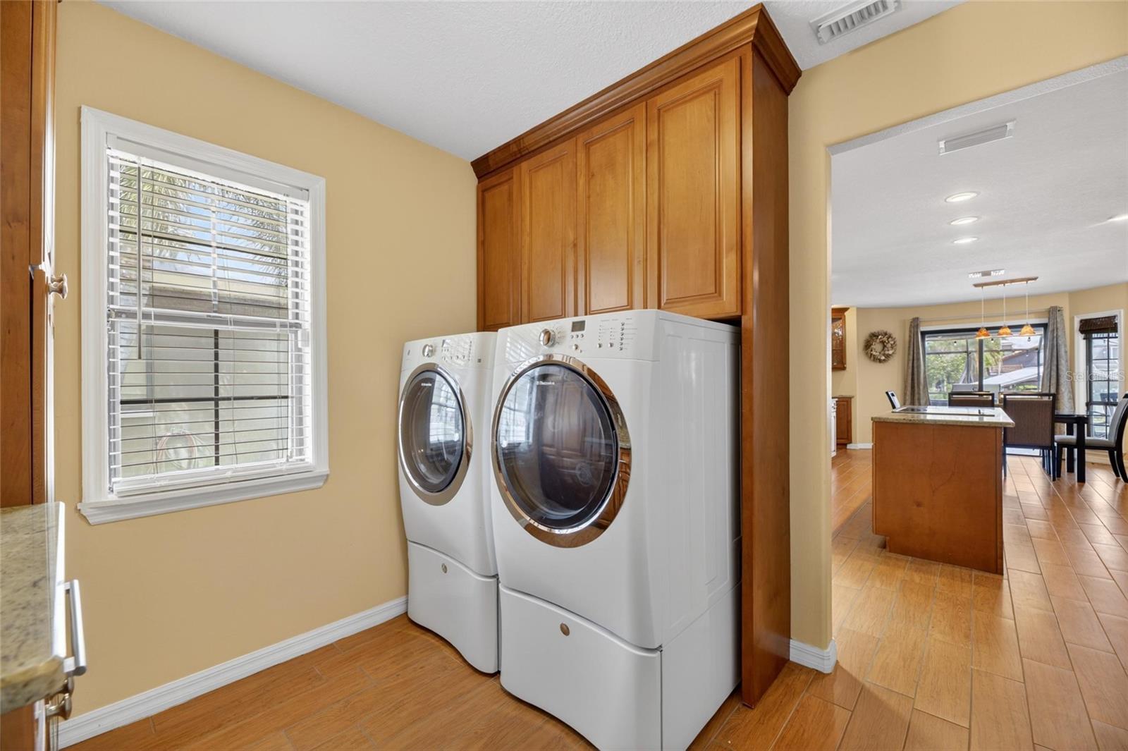 Image 33 of 96 For 6603 Blackfin Way