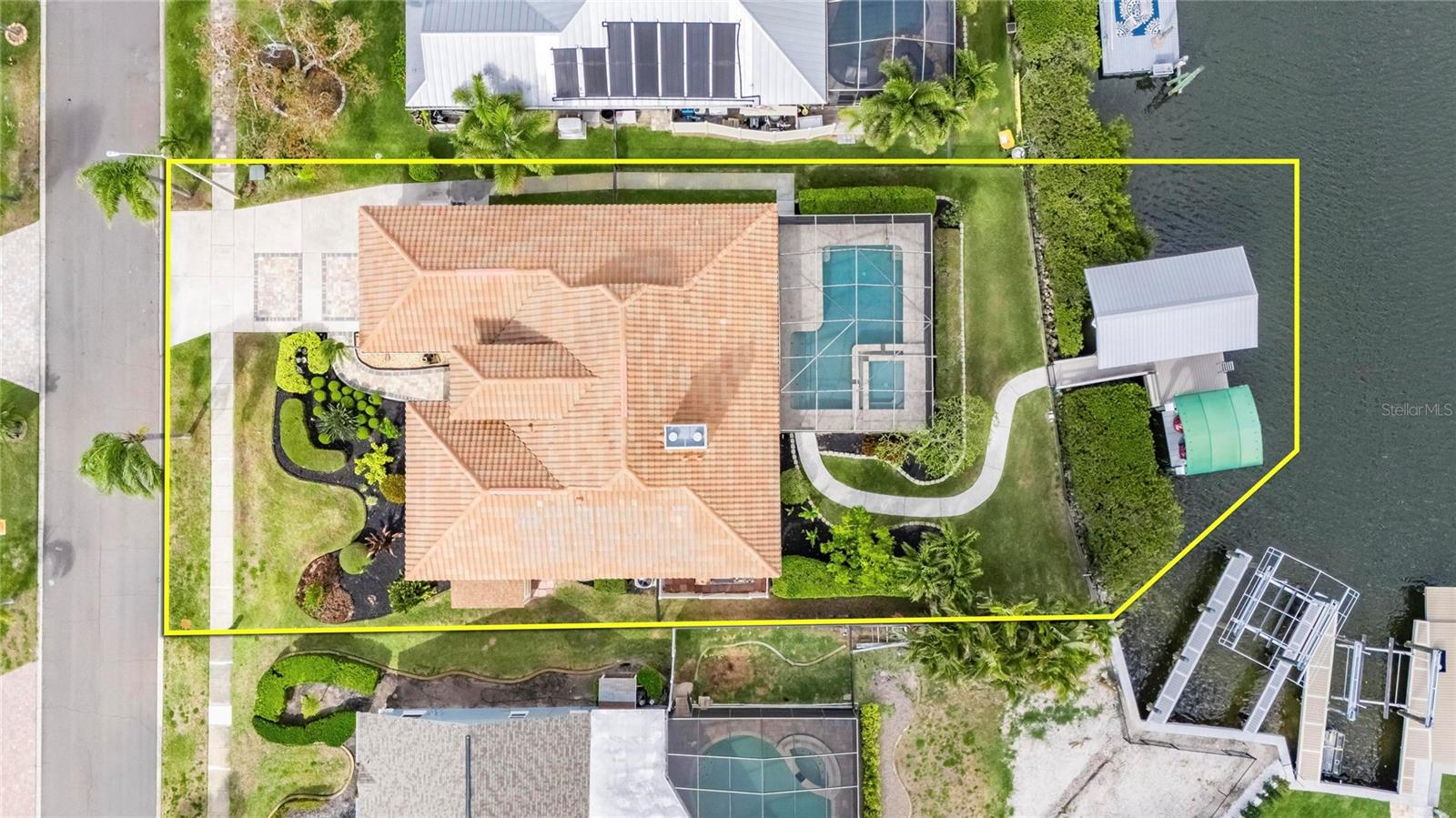 Image 4 of 96 For 6603 Blackfin Way