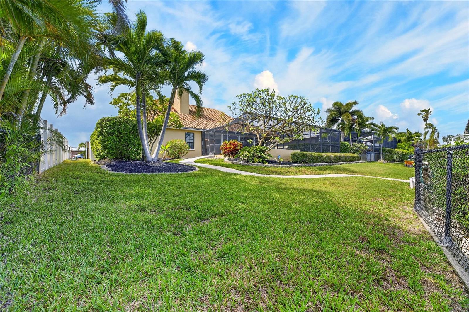 Image 79 of 96 For 6603 Blackfin Way