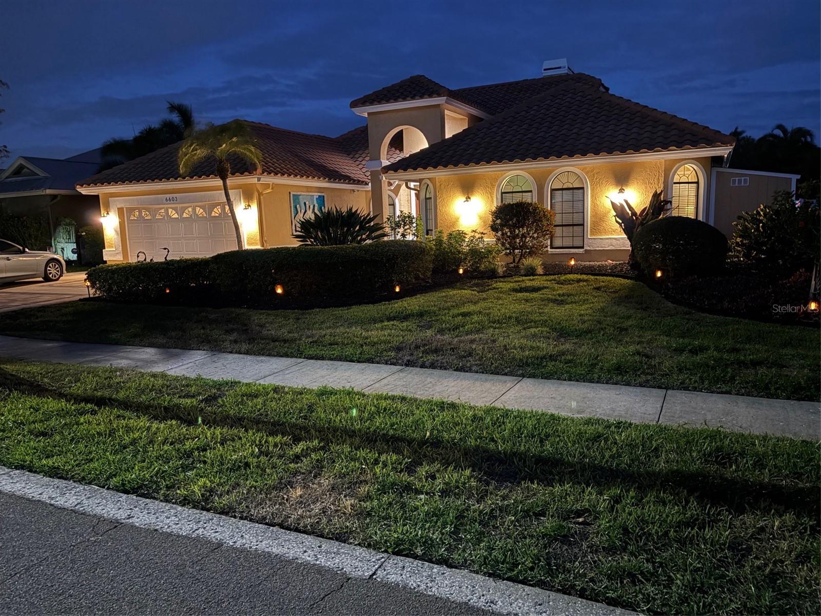 Image 8 of 96 For 6603 Blackfin Way