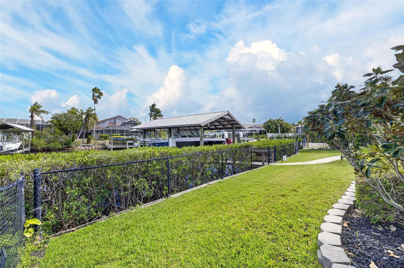 Image 82 of 96 For 6603 Blackfin Way