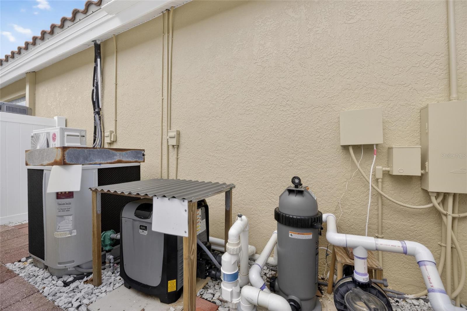 Image 89 of 96 For 6603 Blackfin Way