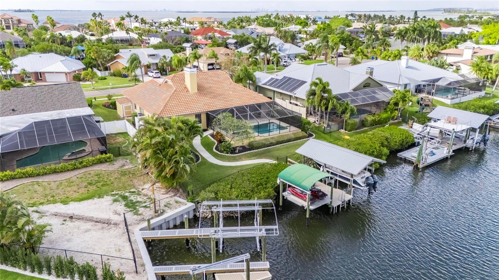 Image 90 of 96 For 6603 Blackfin Way