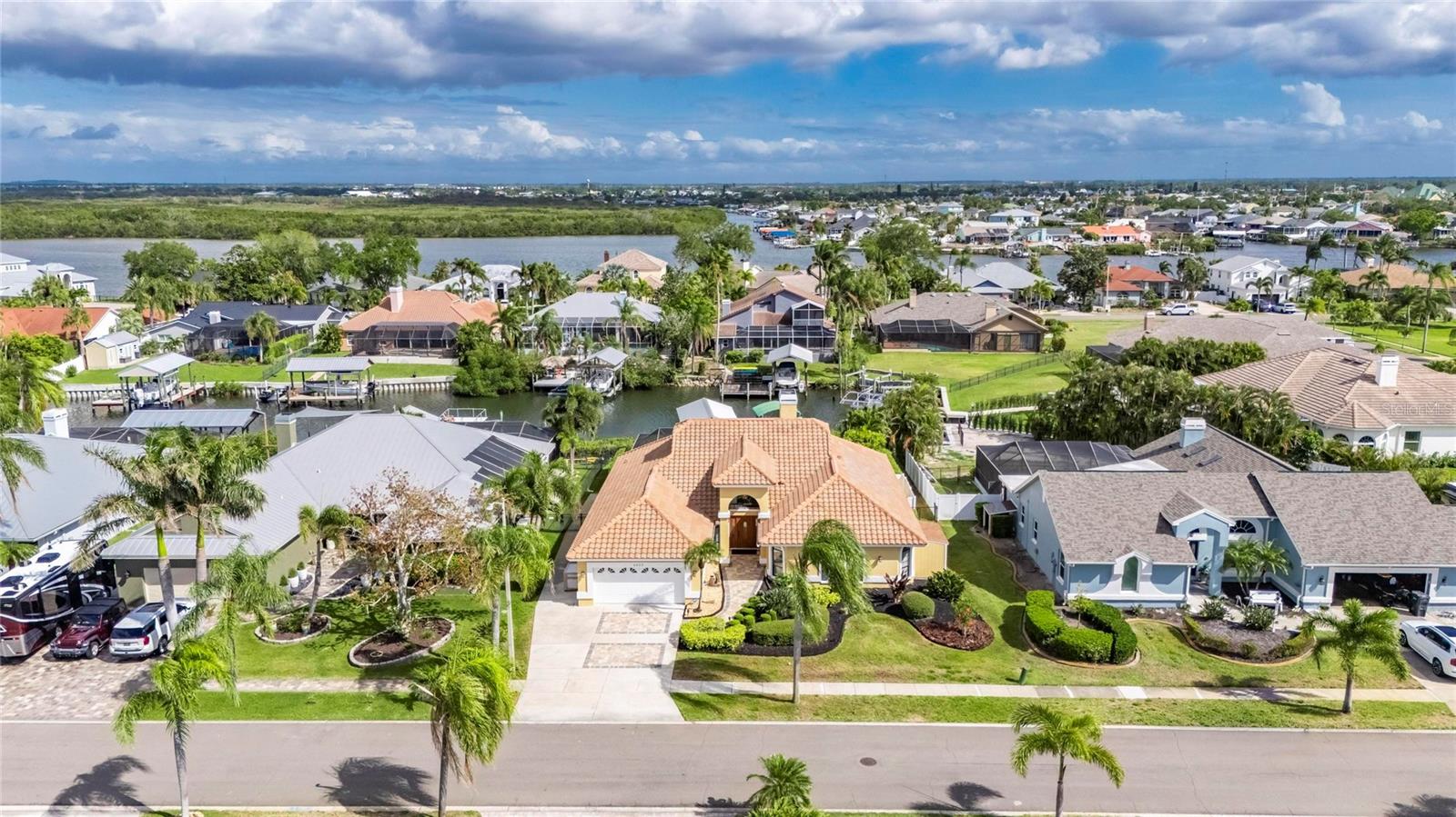 Image 93 of 96 For 6603 Blackfin Way