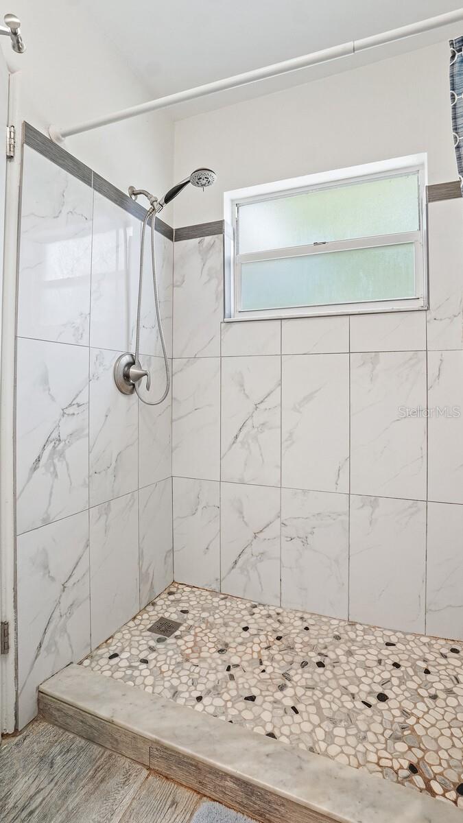 Image 11 of 27 For 263 22nd Street N