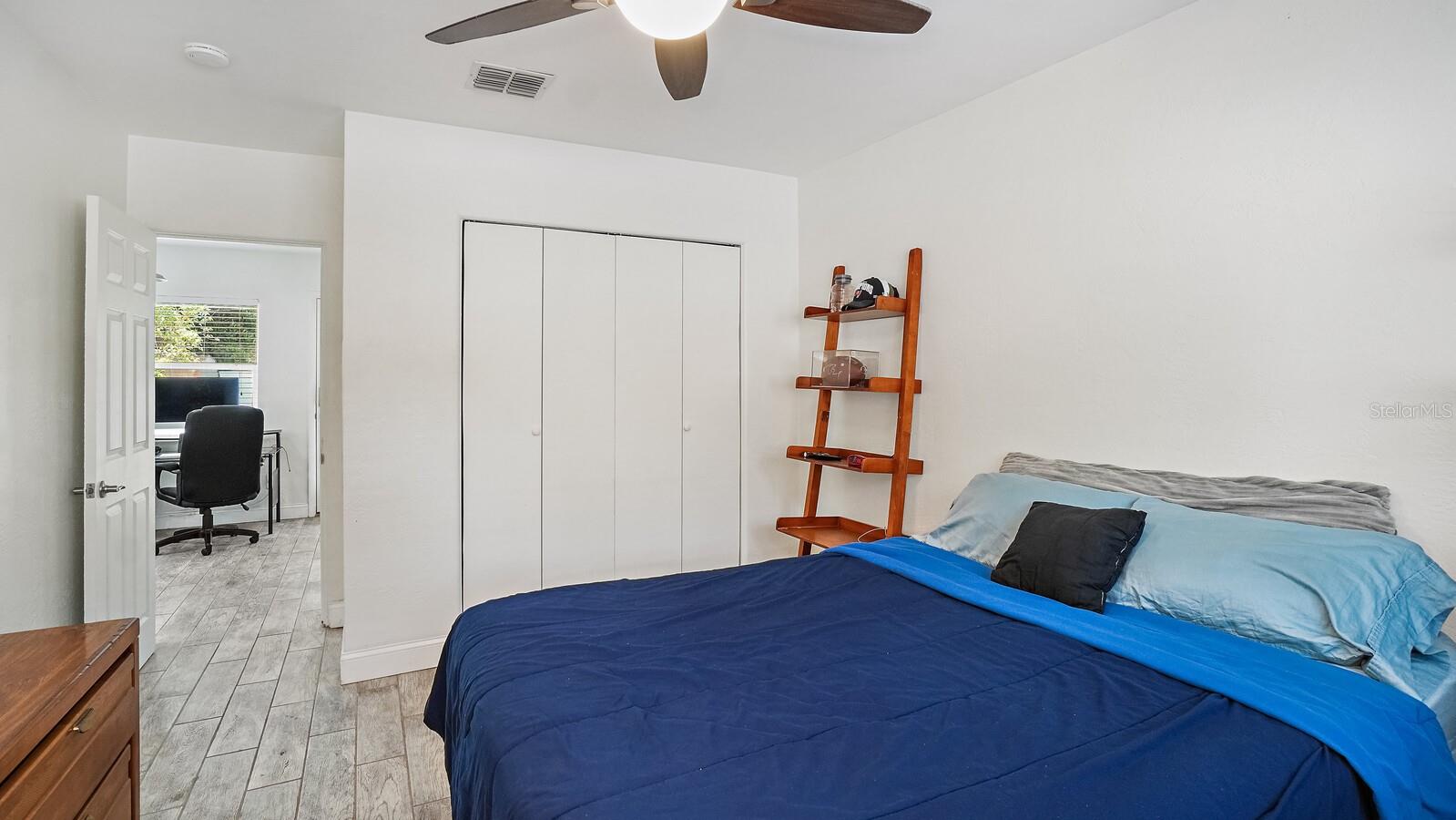 Image 18 of 27 For 263 22nd Street N