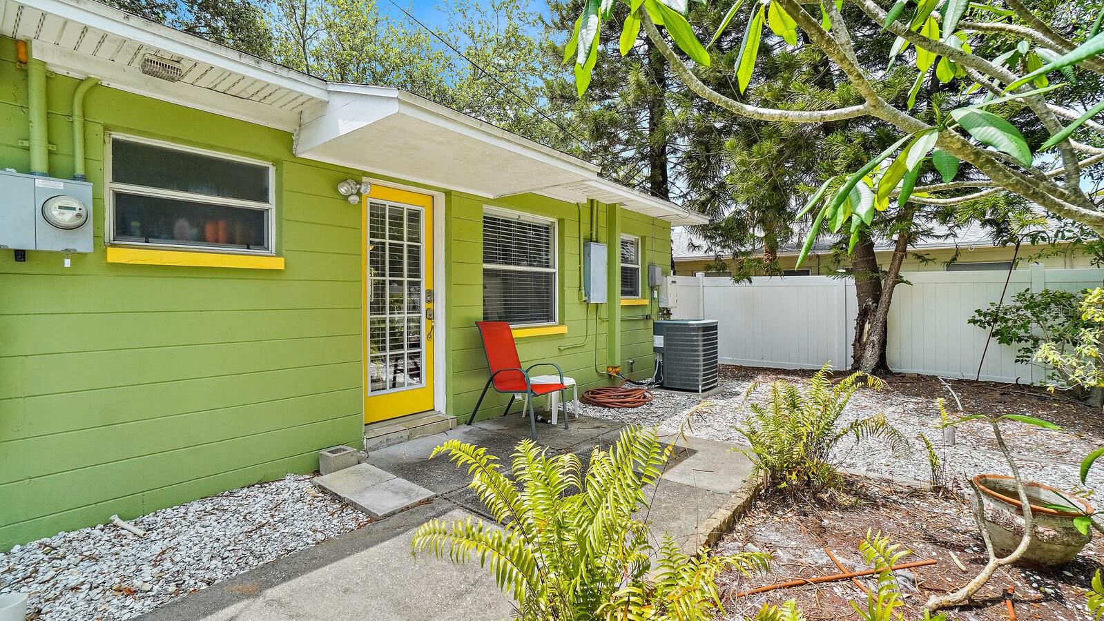 Image 23 of 27 For 263 22nd Street N