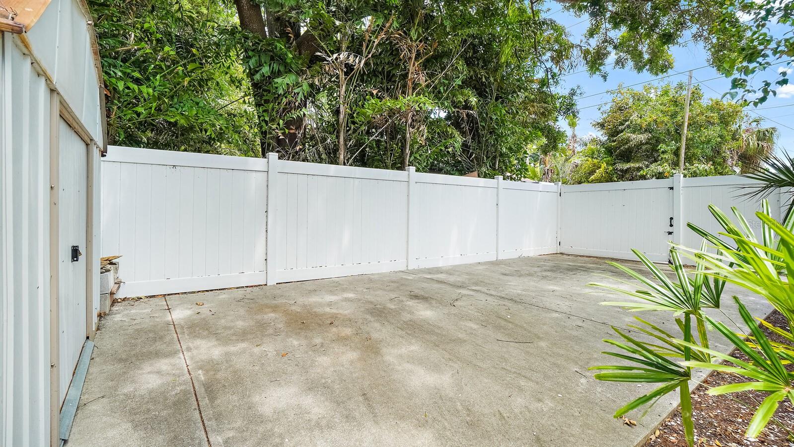 Image 24 of 27 For 263 22nd Street N