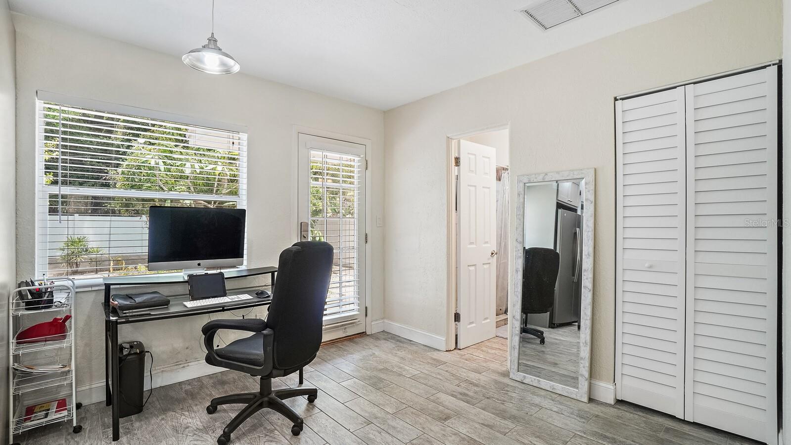 Image 9 of 27 For 263 22nd Street N