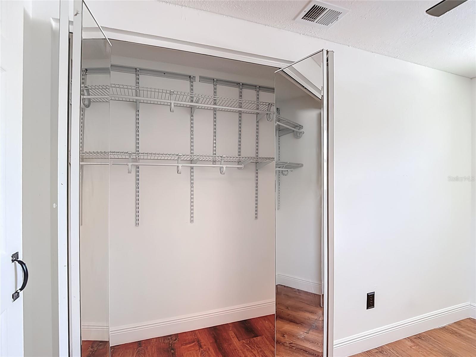 Image 32 of 65 For 4012 Braesgate Lane