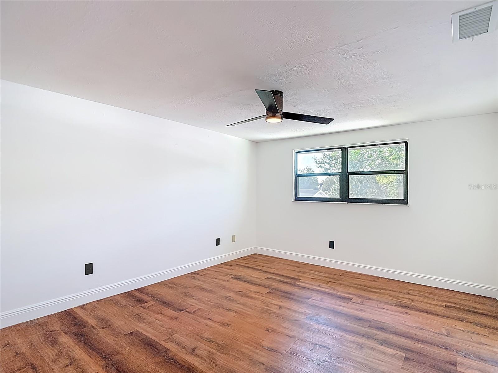 Image 34 of 65 For 4012 Braesgate Lane