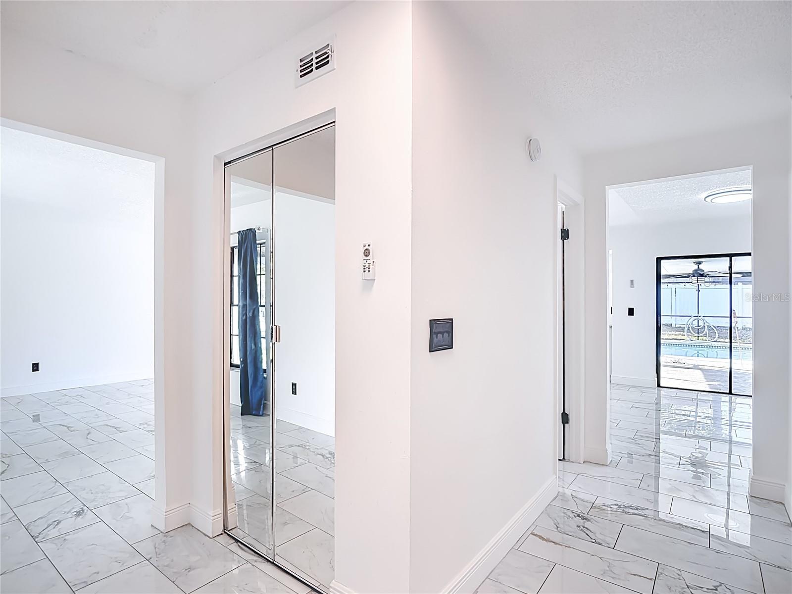 Image 5 of 65 For 4012 Braesgate Lane