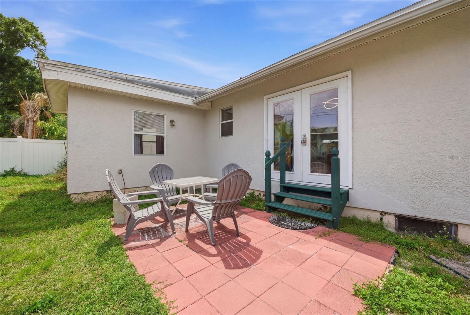 Image 16 of 23 For 310 40th Street S