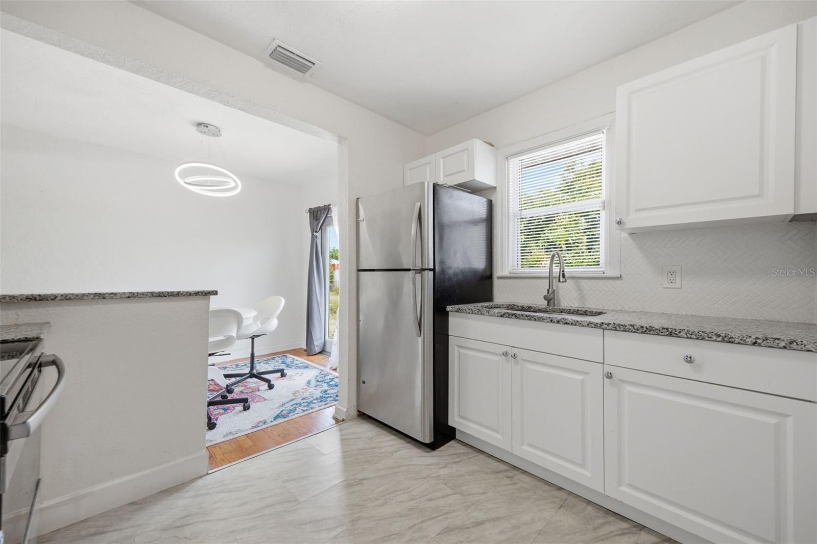 Image 8 of 23 For 310 40th Street S