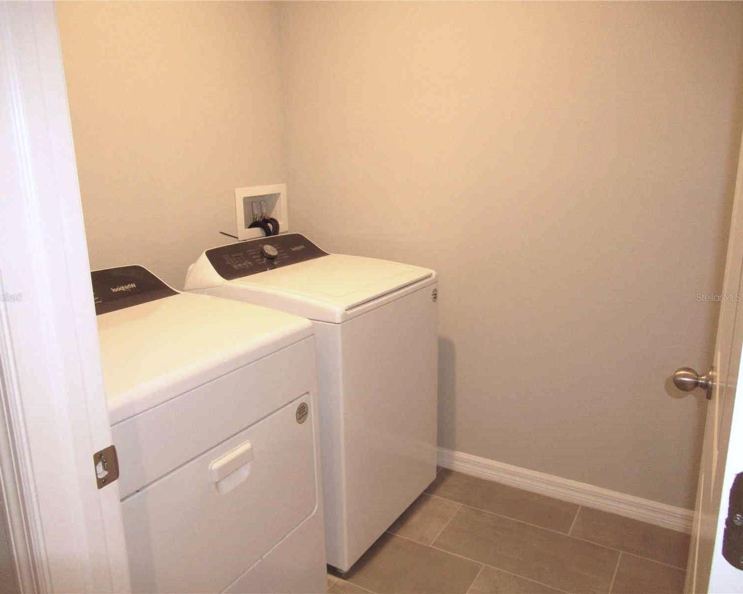 Image 13 of 20 For 2763 Chestnut Creek Place