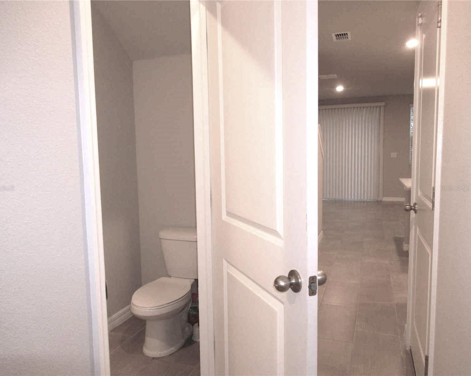 Image 4 of 20 For 2763 Chestnut Creek Place