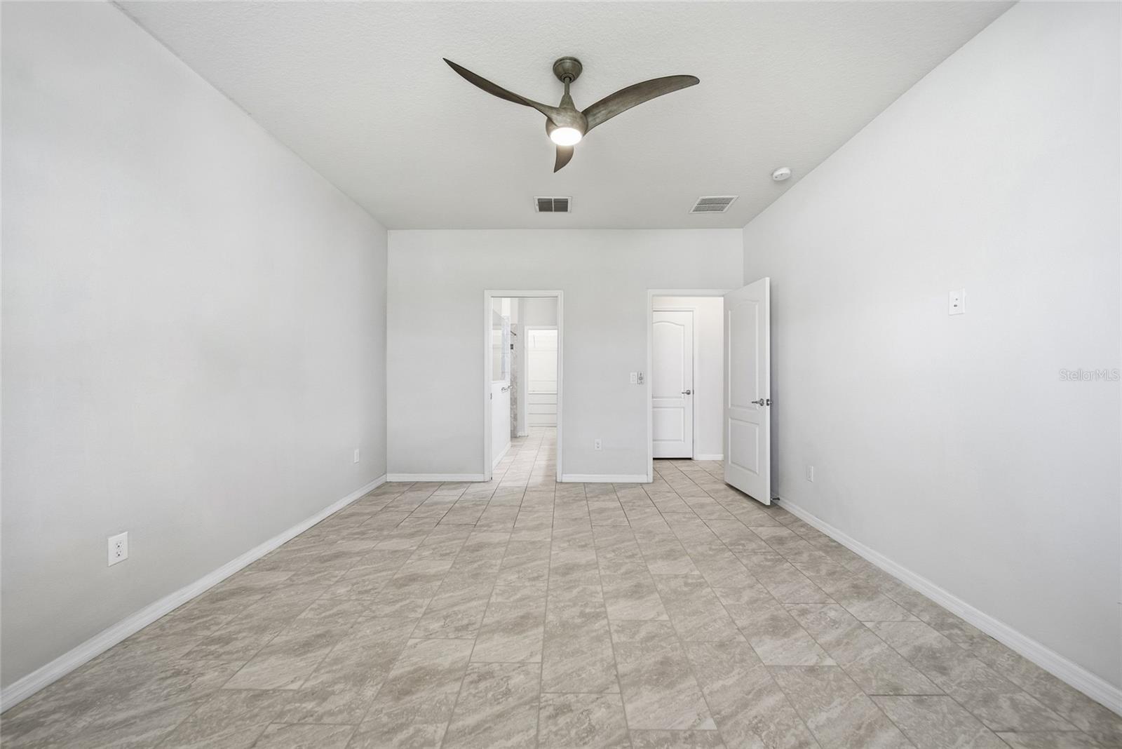 Image 17 of 48 For 11009 Green Harvest Drive