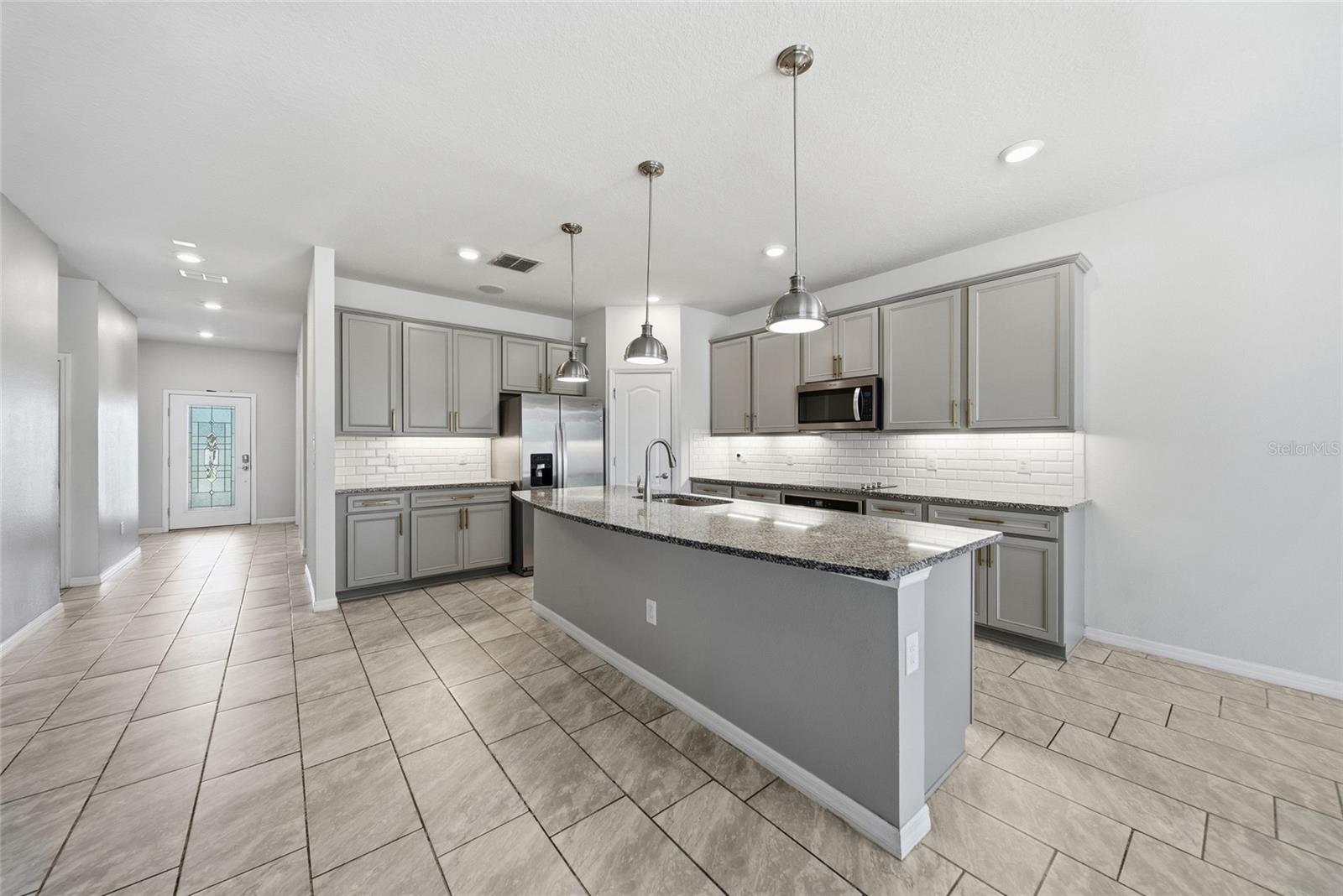 Image 6 of 48 For 11009 Green Harvest Drive