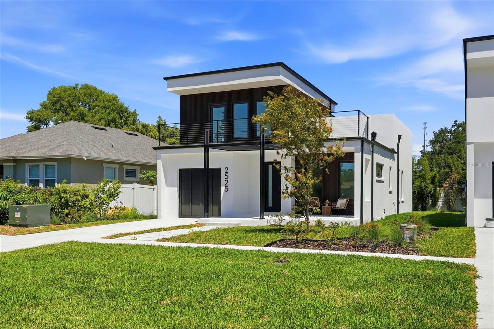 Details for 2525 18th Avenue N, ST PETERSBURG, FL 33713