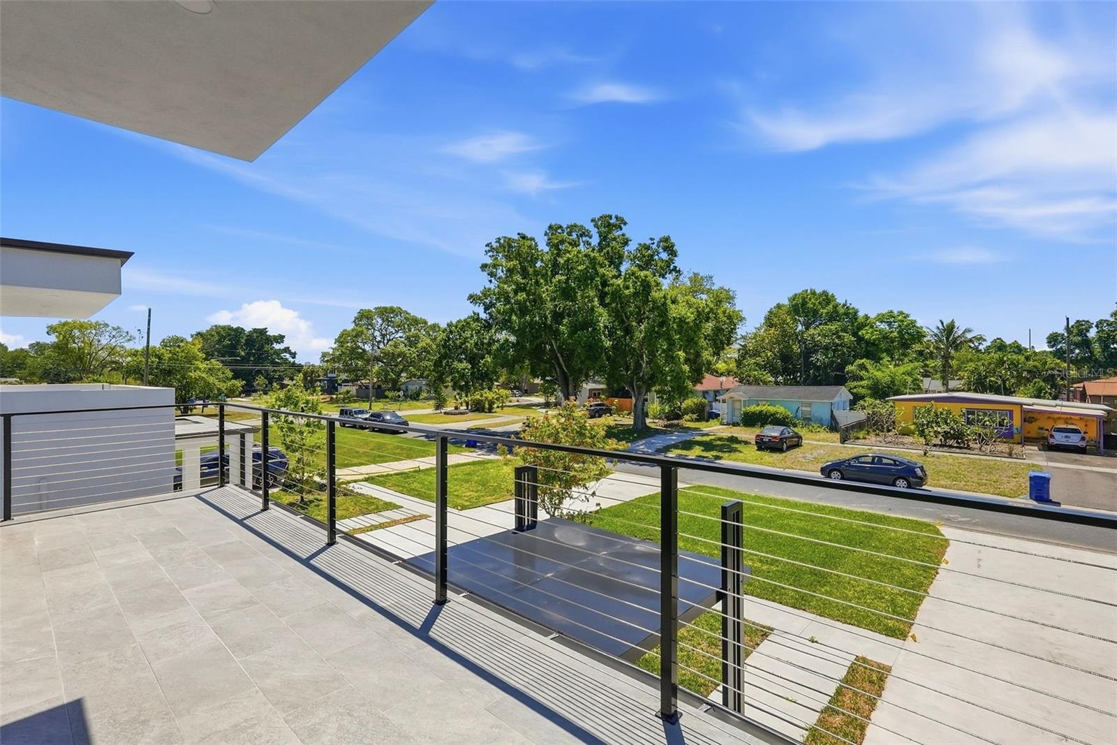 Image 23 of 34 For 2525 18th Avenue N