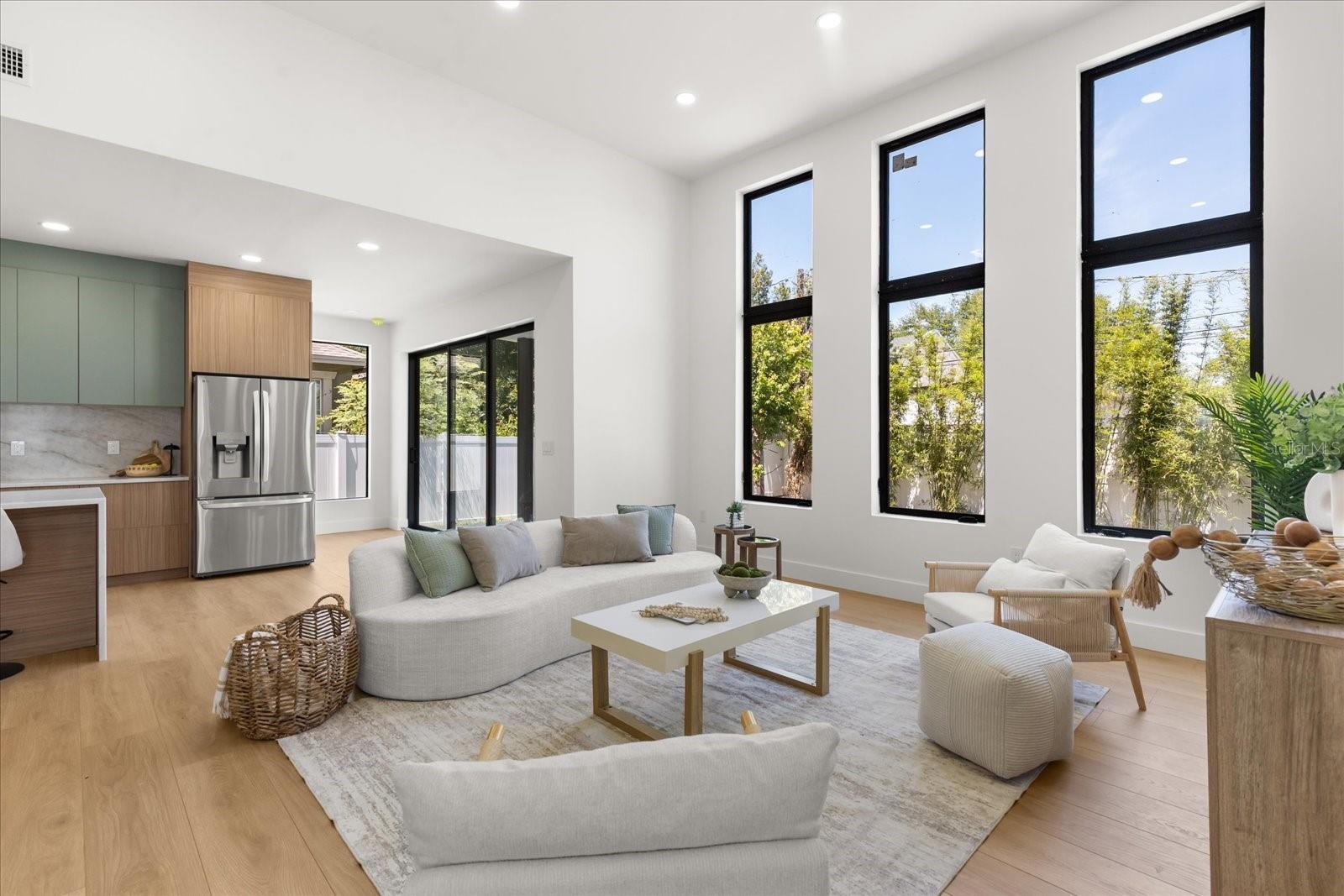 Image 6 of 34 For 2525 18th Avenue N