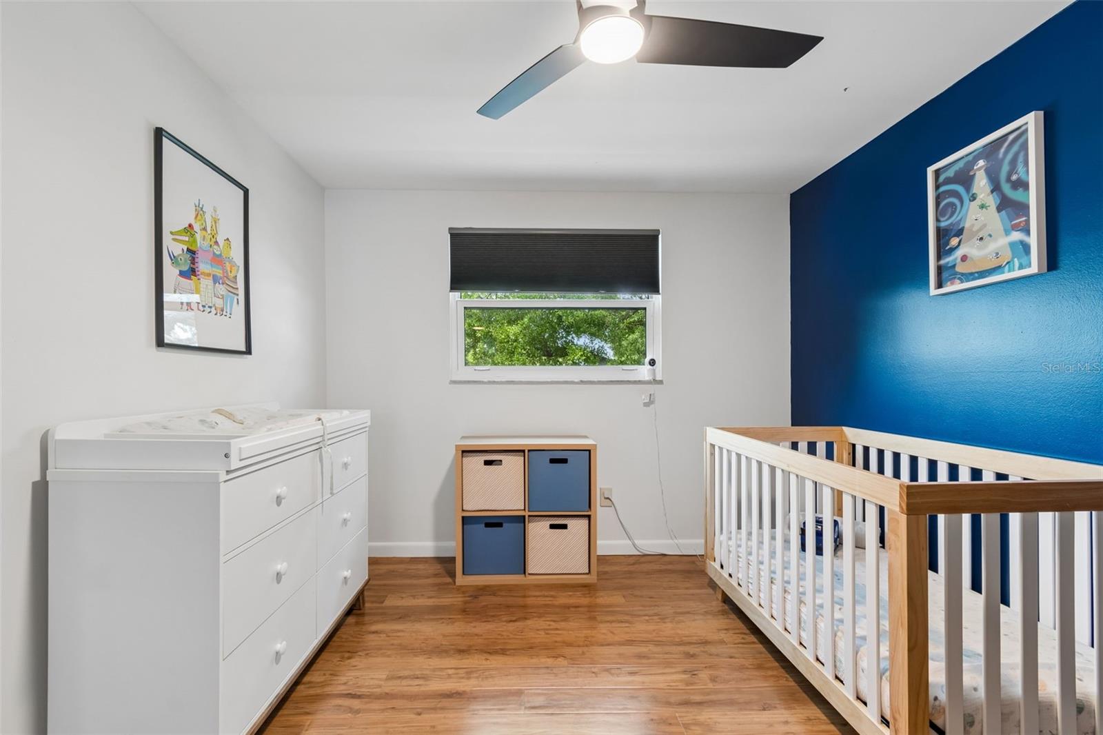 Image 49 of 97 For 15824 Knollview Drive