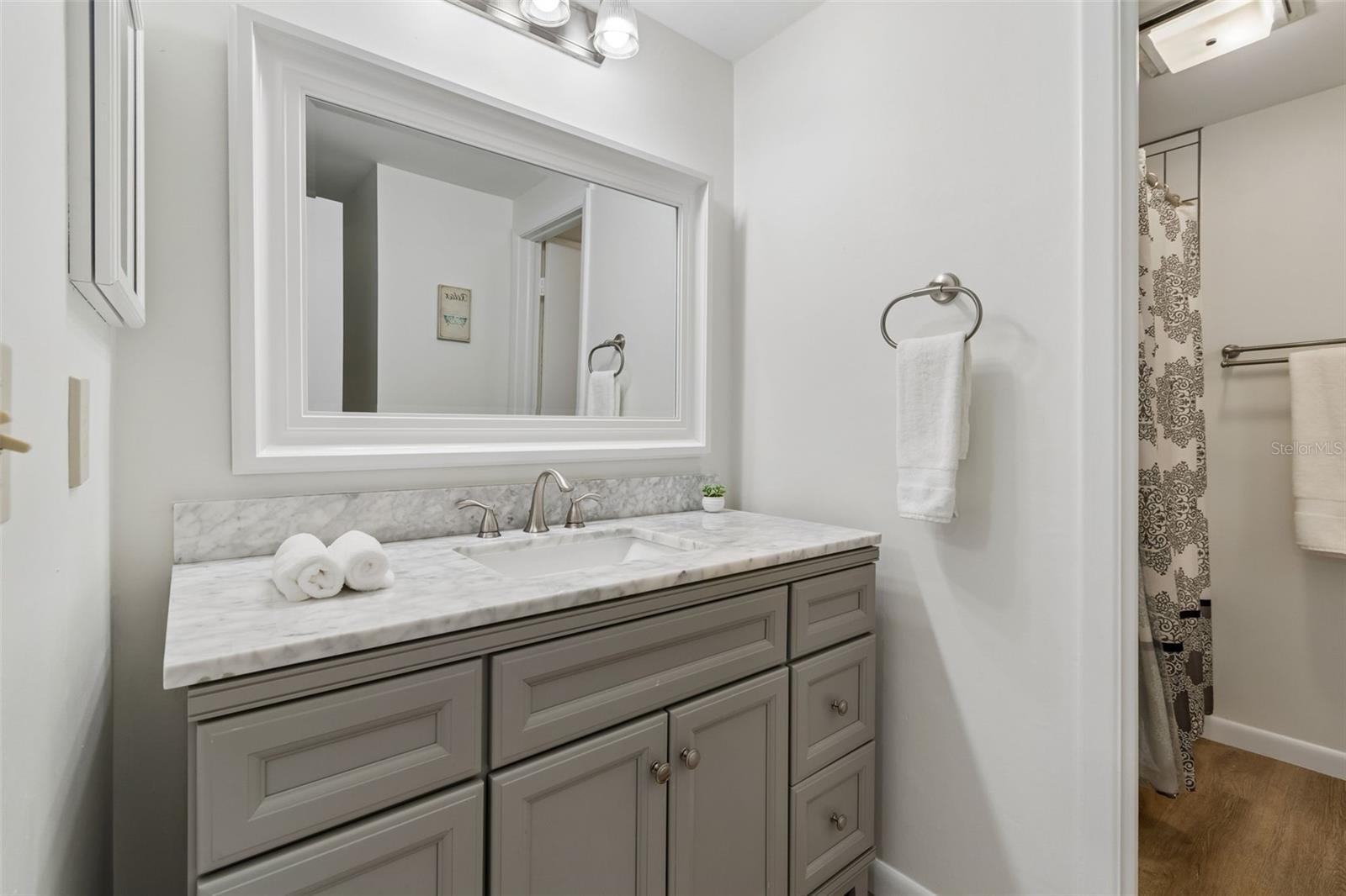 Image 59 of 97 For 15824 Knollview Drive