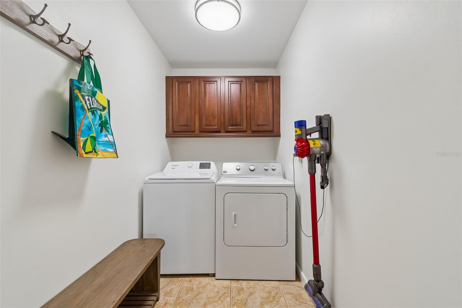 Image 60 of 97 For 15824 Knollview Drive