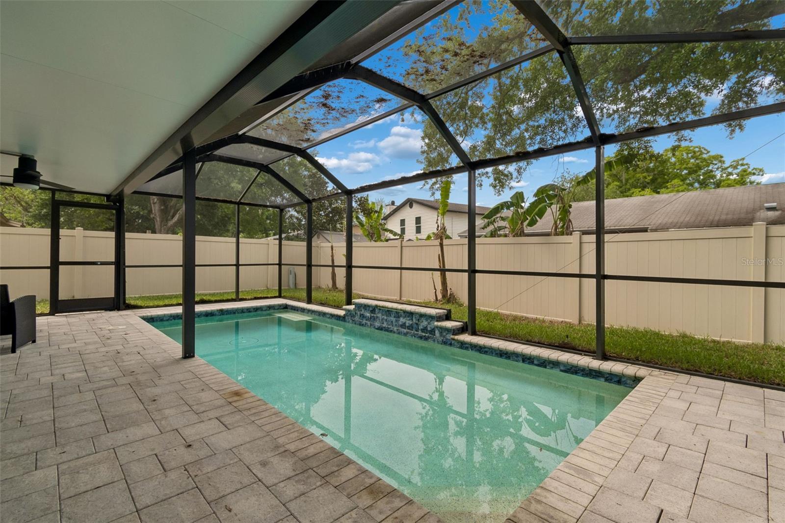 Image 67 of 97 For 15824 Knollview Drive