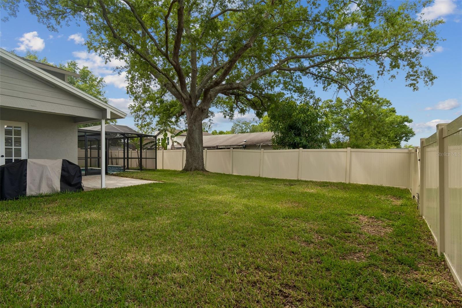 Image 70 of 97 For 15824 Knollview Drive