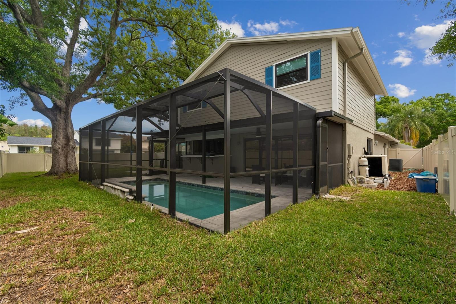 Image 73 of 97 For 15824 Knollview Drive