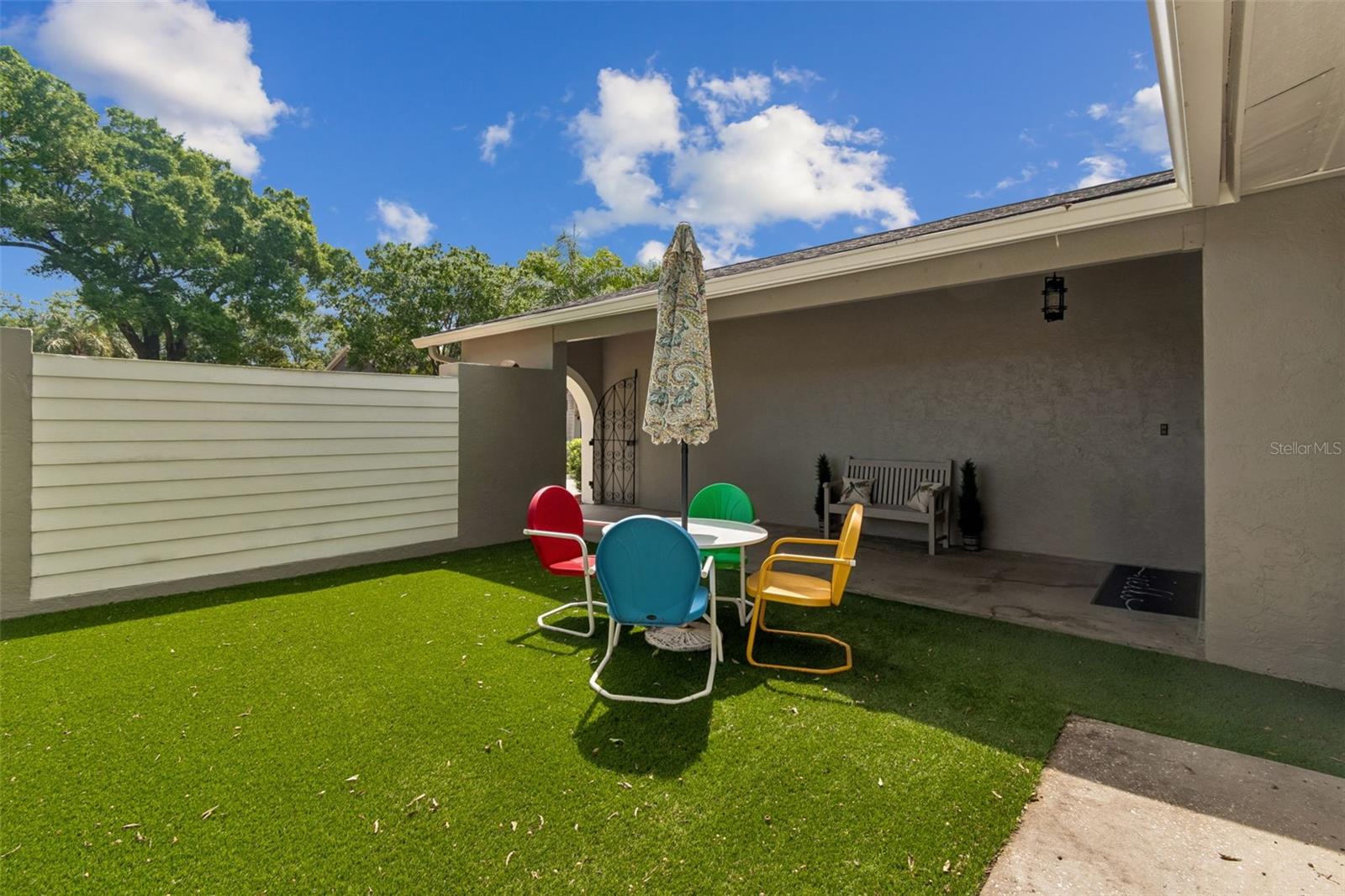 Image 76 of 97 For 15824 Knollview Drive