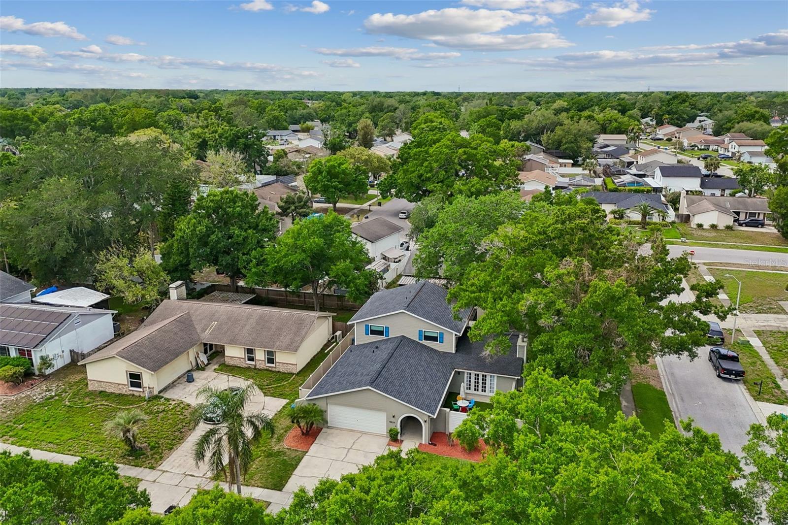 Image 80 of 97 For 15824 Knollview Drive