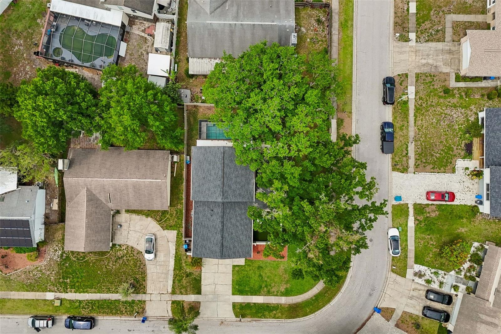 Image 82 of 97 For 15824 Knollview Drive