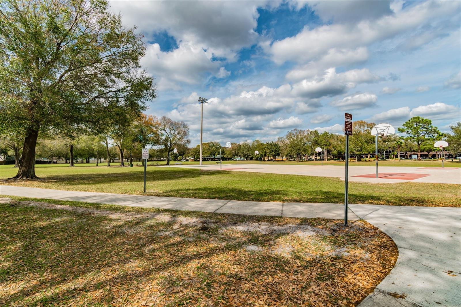 Image 85 of 97 For 15824 Knollview Drive