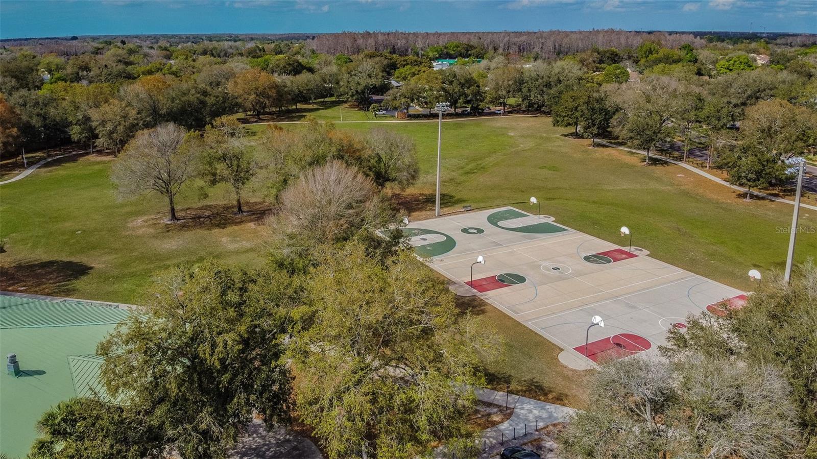 Image 89 of 97 For 15824 Knollview Drive