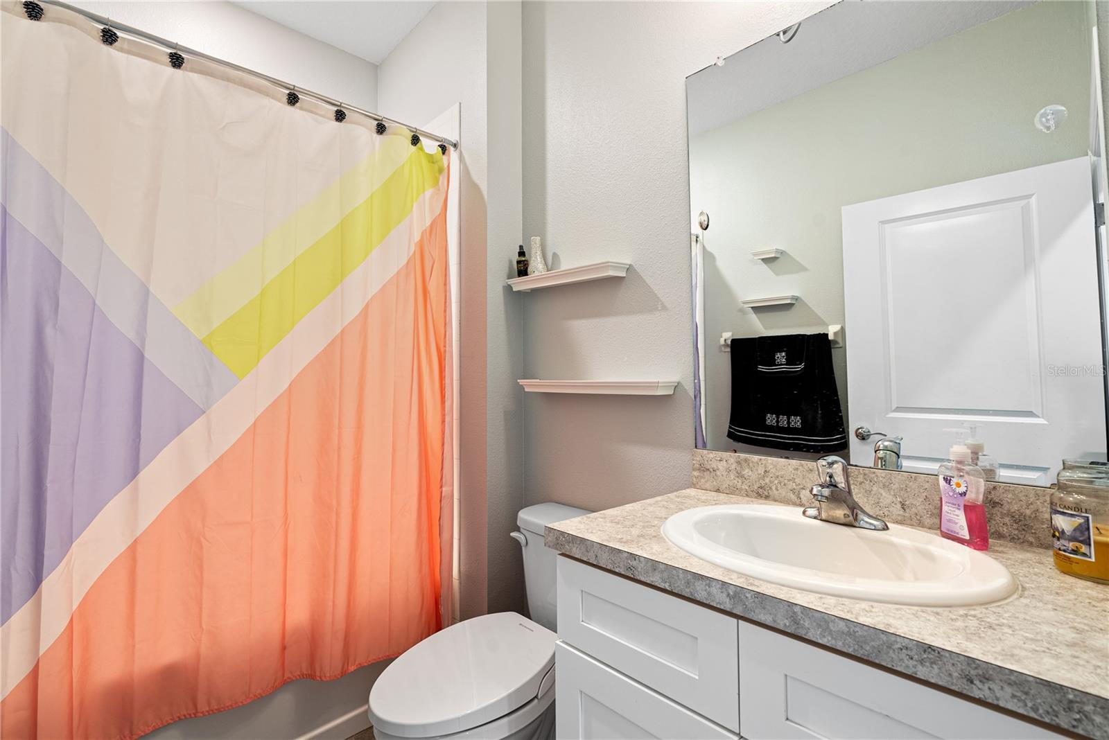 Image 10 of 24 For 1092 Pipestone Place