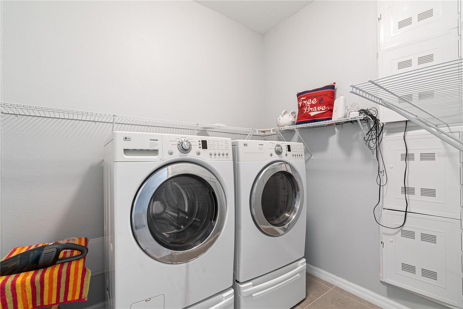 Image 15 of 24 For 1092 Pipestone Place