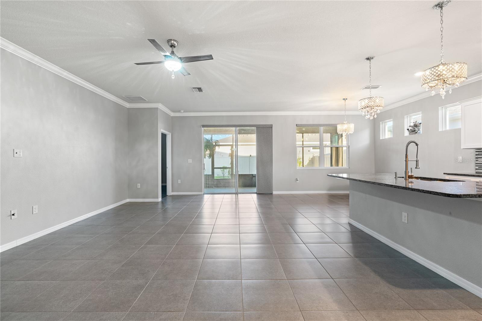 Image 6 of 24 For 1092 Pipestone Place