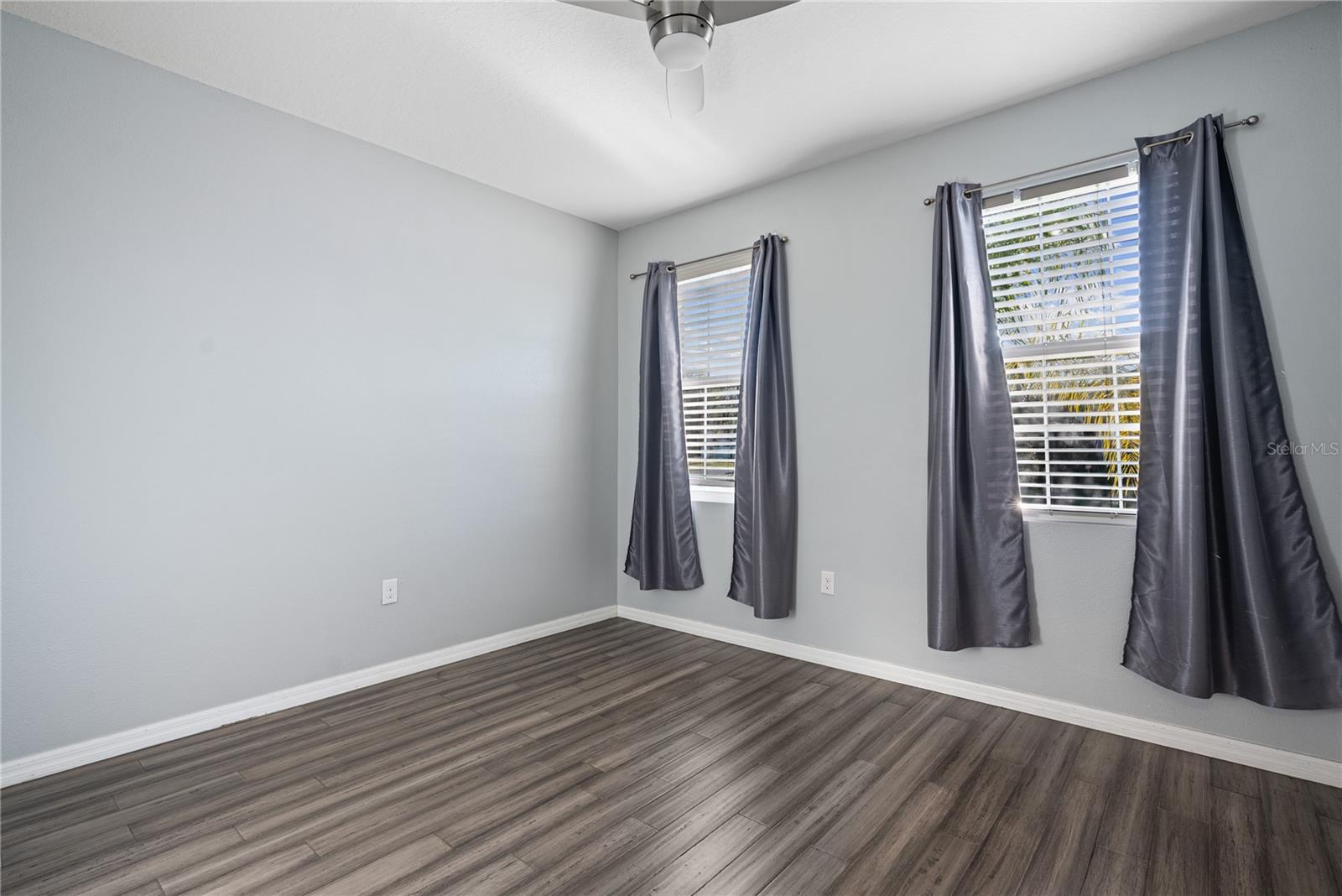 Image 8 of 24 For 1092 Pipestone Place