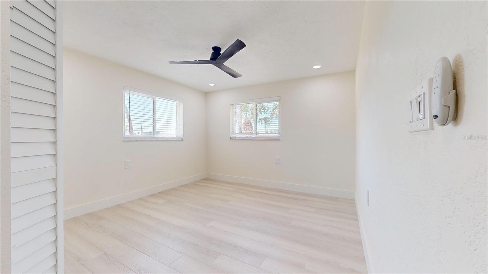 Image 28 of 48 For 6380 3rd Palm Point