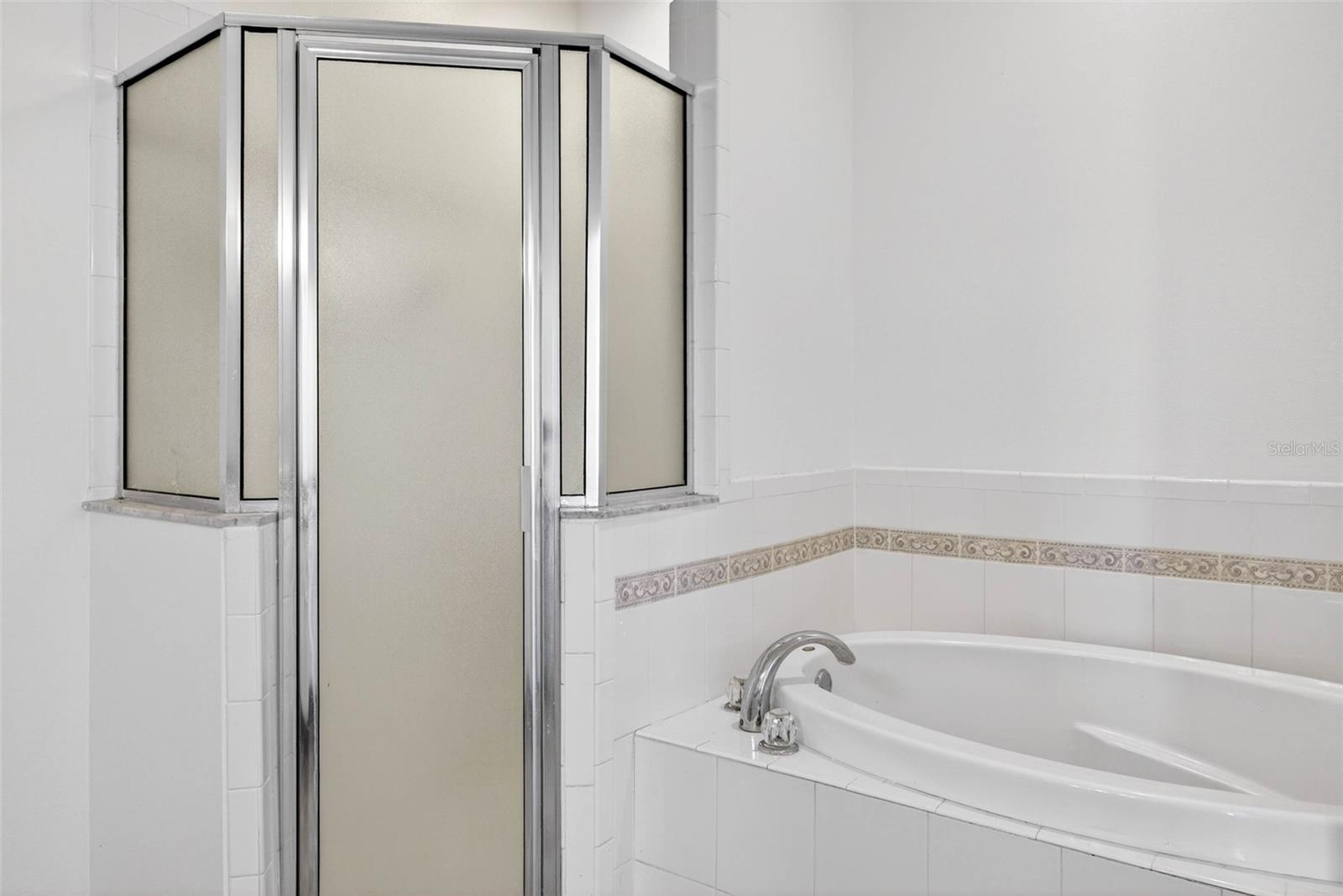 Image 43 of 55 For 6450 Ashville Dr