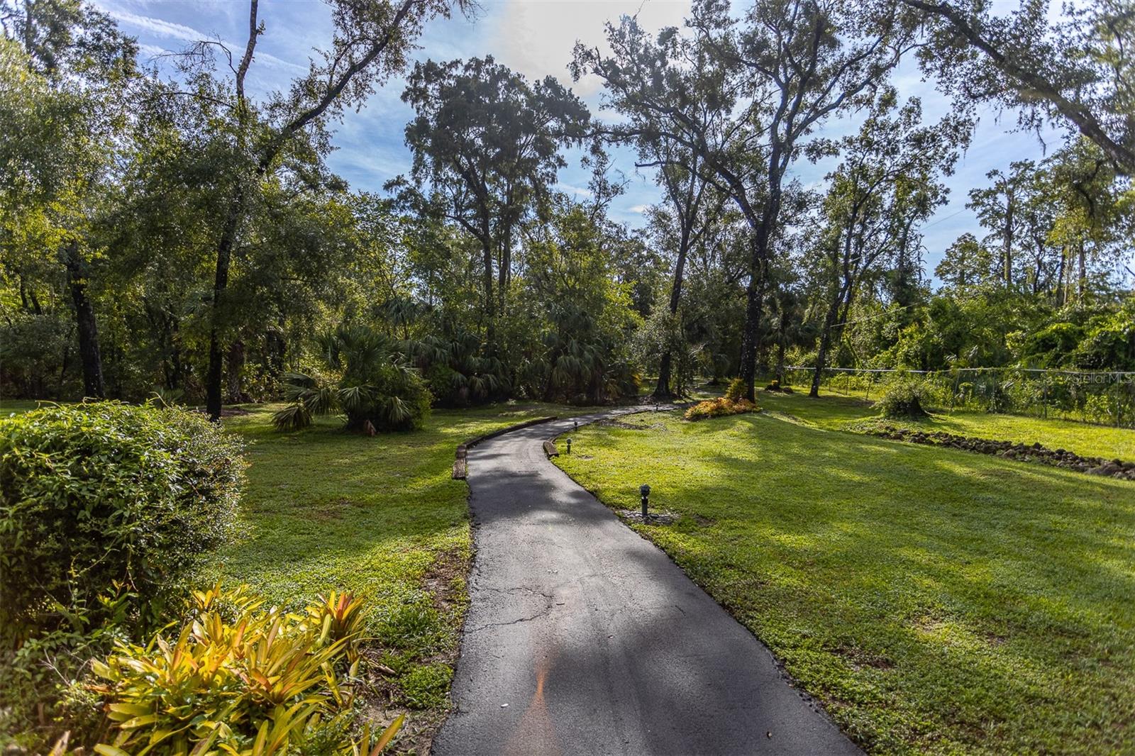 Image 24 of 28 For 11508 Robles Del Rio Place