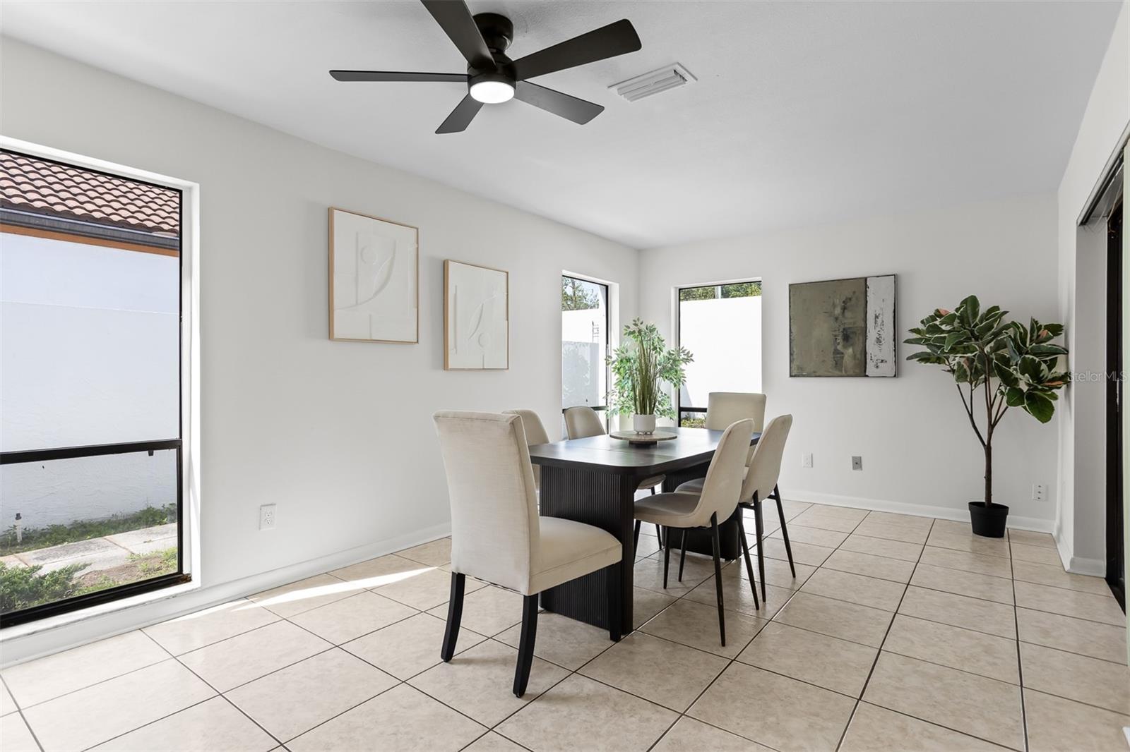 Image 8 of 28 For 11508 Robles Del Rio Place