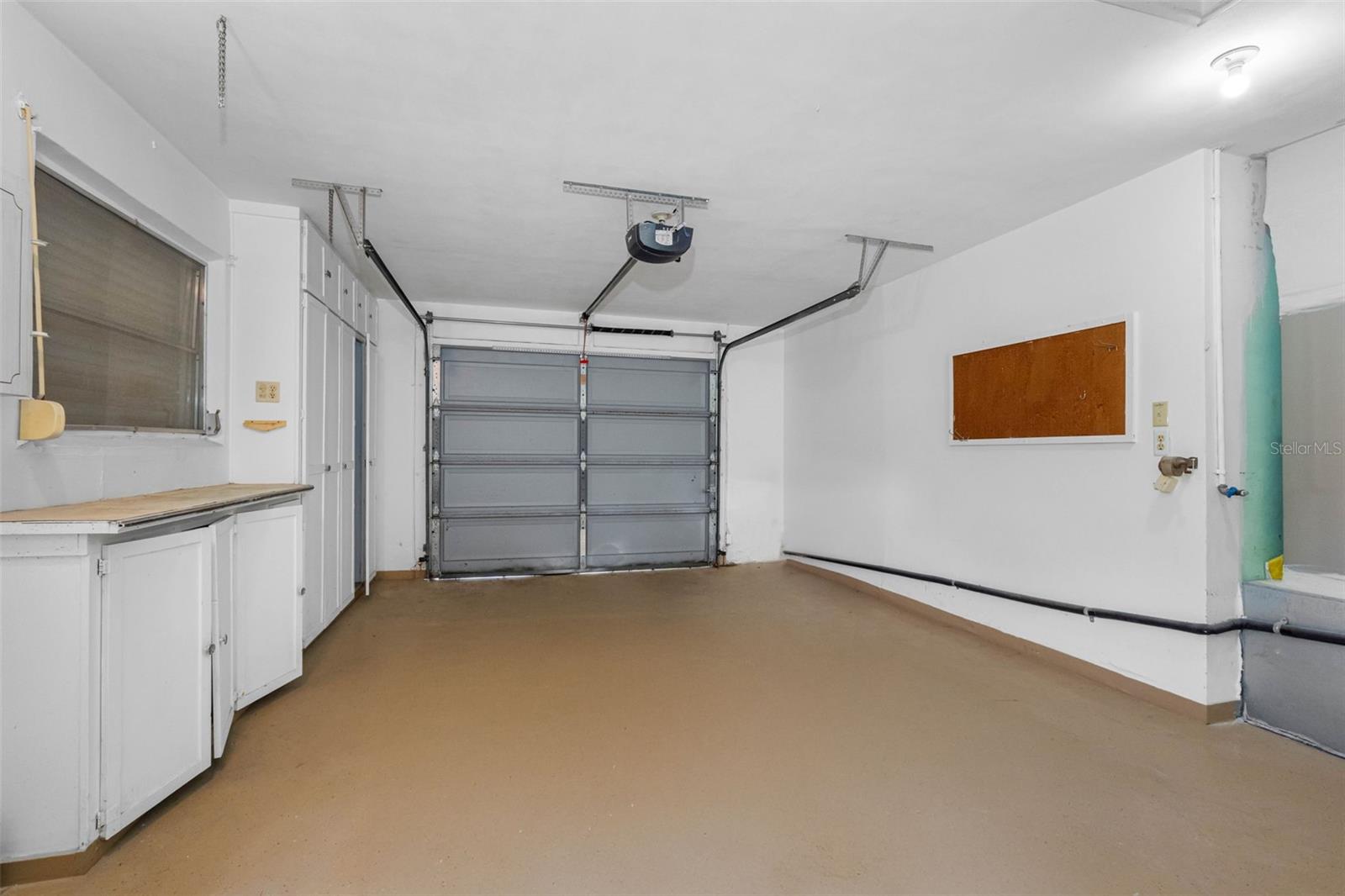 Listing photo id 26 for 624 Orange Street